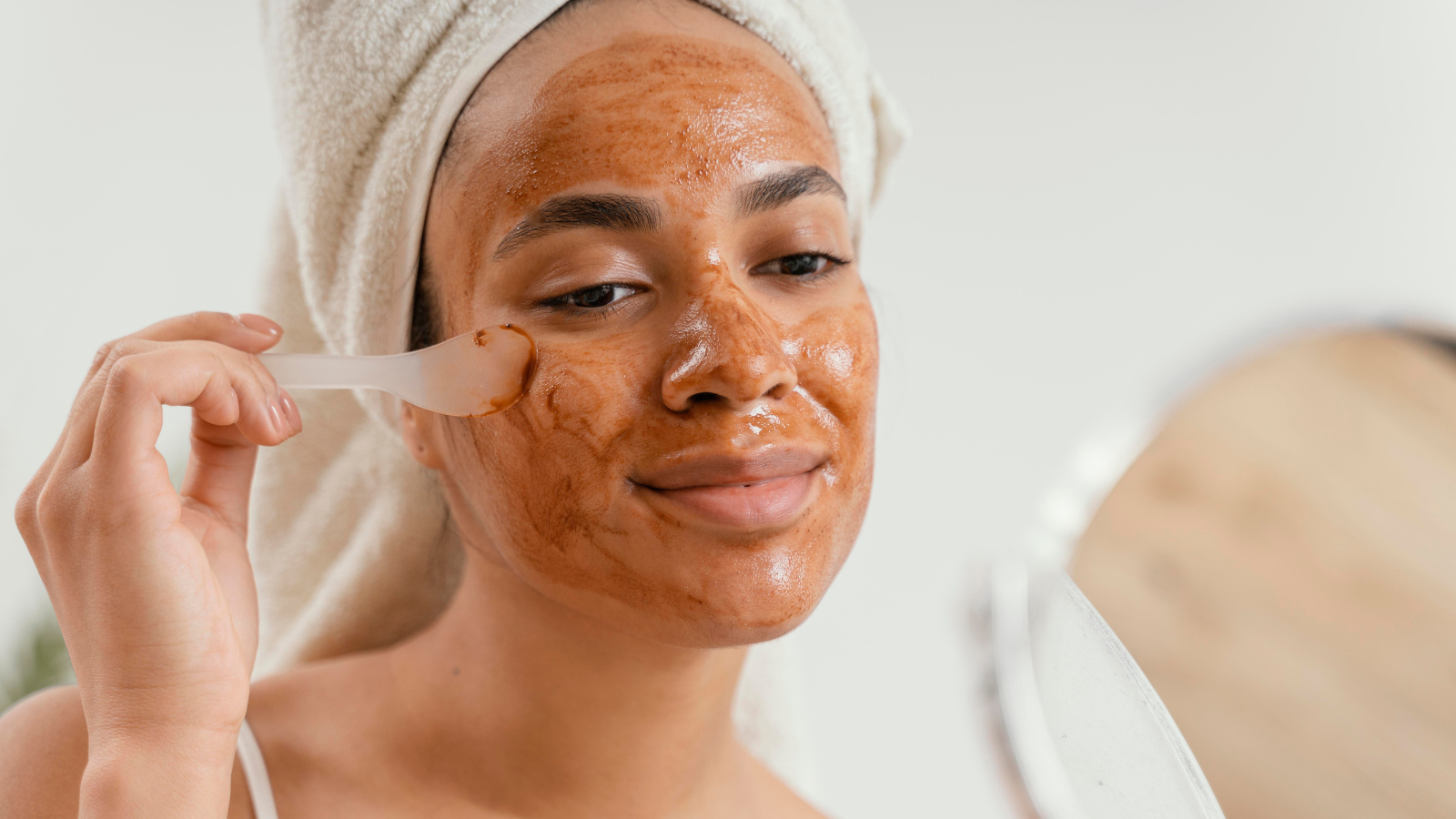 Como diferenciar mancha solar, marca de acne e melasma?